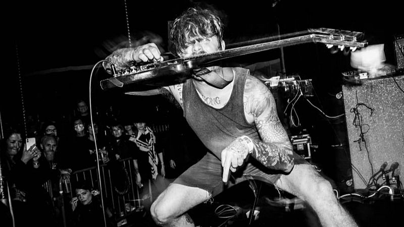 El pinchazo en Radio 5 - Thee Oh Sees (desde un parking en California) - 17/12/24 - Escuchar ahora