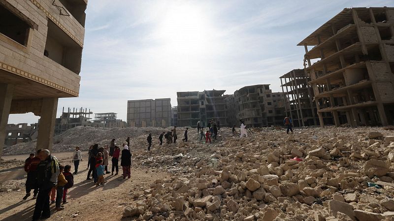 14 Horas - Tadamon, el barrio lleno de fosas comunes en Damasco - Escuchar ahora