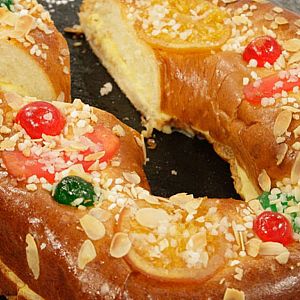 Memoria de delfín - Memoria de delfín - Noche de Reyes, de roscón y otros postres del mundo - escuchar ahora