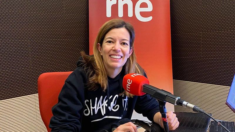 No es un día cualquiera  - "Cuestión de piel" con Ana Molina - Escuchar ahora