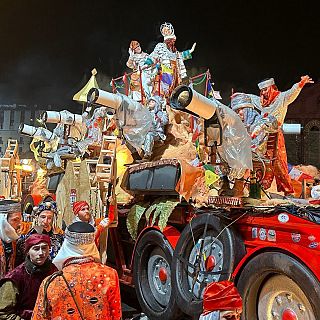 Ens endinsem en els darrers preparatius per la Cavalcada de Barcelona