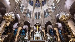 Notre-Dame, señora del tiempo