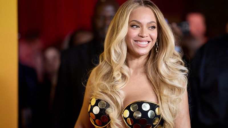 Rebobinando - Beyoncé, "Texas hold 'em" - 08/01/25 - Escuchar ahora