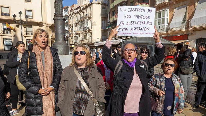 Las Maanas de RNE - Paz Lloria: "Que se acabe la violencia de gnero es pedir un imposible" - Escuchar Ahora