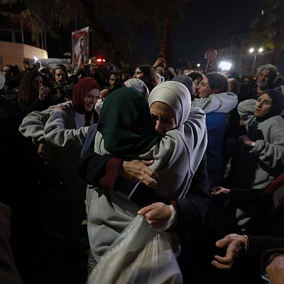 14 Horas - Las primeras 24 horas de alto el fuego entre Israel y Palestina - Escuchar Ahora