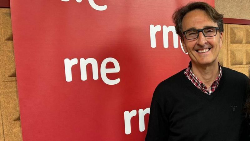 Entrevista a Eduardo Martínez, empresario valenciano y autor de ¿Emprendo o trabajo para otros? - Escuchar ahora