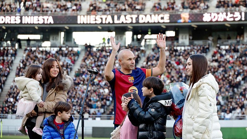 Radiogaceta de los deportes - Andrés Iniesta: "No echo de menos jugar, acabé feliz y en paz" - Escuchar ahora