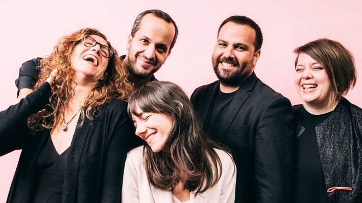 La dársena - Lucía Caihuela y L'Apothéose - escuchar ahora