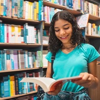 Cerca de 400 autores acercan la lectura a los jóvenes