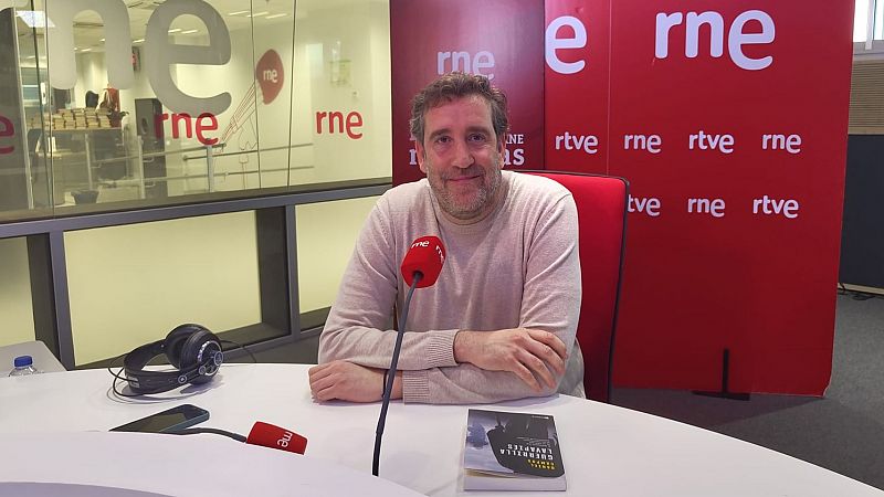 Daniel Campos nos presenta su libro 'Guerrilla Lavapiés' - Escuchar ahora