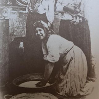 Selevramos a la Musher. 'Lavava la blanka ninya', romanse