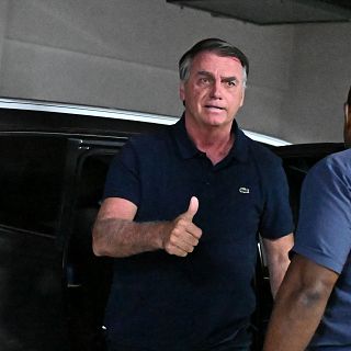 Bolsonaro ataca PGR após denúncia crimes contra democracia