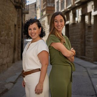 Mara Goiricelaya y Ane Pikaza en dFERIA, teatro en Donostia