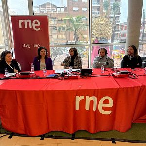 Las mañanas de RNE - Mamen Asencio - Las mañanas de RNE - Mamen Asencio - 1ª hora: Programa especial desde Paiporta - 19/03/25 - escuchar ahora