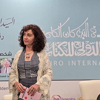 Elisa Rueda participó en la Feria del Libro de El Cairo 2025