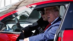 Trump anuncia aranzels del 25% per a tots els automòbils fabricats fora dels EUA