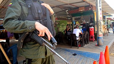 Reportajes 5 continentes - El reclutamiento de menores en Colombia se dispara - Escuchar ahora