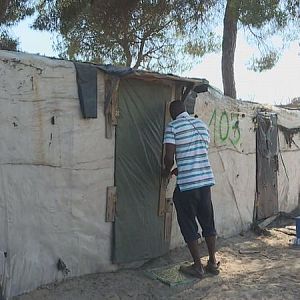 Más cerca - Más cerca - Los temporeros en Andalucía sufren vulneraciones de derechos laborales - Escuchar ahora