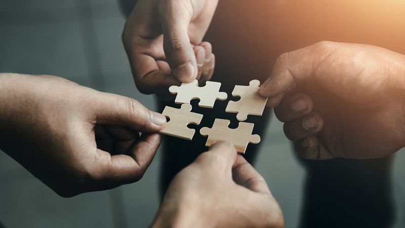 La cooperación, oportunidad de cambio en un mundo adverso - Escuchar ahora