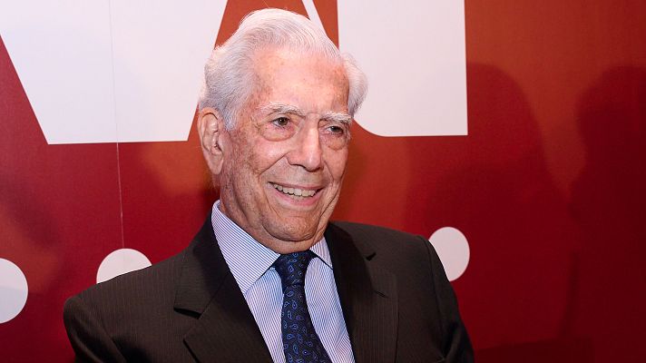 Andrés Trapiello: \"Le debo a Vargas Llosa dos de las mejores cosas que me han pasado\" - Escuchar ahora