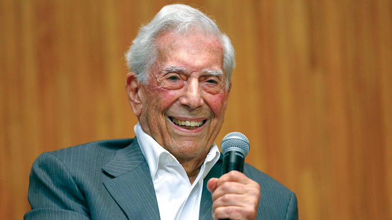 El mundo de la literatura y la política despide a Vargas Llosa, "el peruano de todos los tiempos" - Escuchar ahora