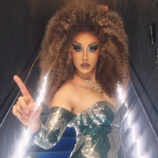 Dramma D´onore, la reina cómica latina