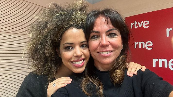 Libros de arena - Ebbaba Hameida y 'Flores de papel' - Escuchar ahora