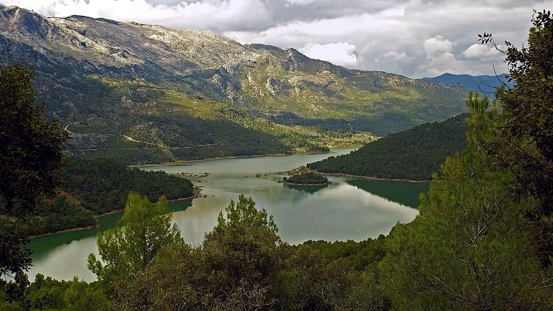 En clave Turismo - Ruta por el espacio natural protegido ms grande de Espaa - 18/04/25 - escuchar ahora