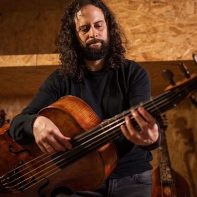 La dársena - Fahmi Alqhai - escuchar ahora