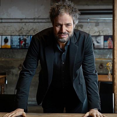 La dársena - Josep Vicent - escuchar ahora