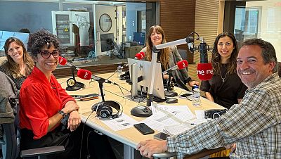 La sala - 'Bailo', de Ventrculo Veloz, y Sala Joven, de Teatro Urgente y Teatros Luchana - Escuchar ahora