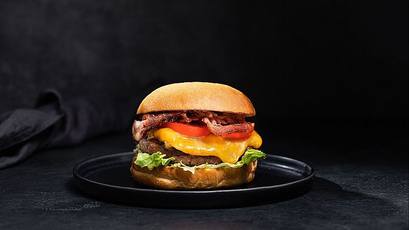 En clave Turismo - Catamos una de las mejores 'burgers' de Espaa y del mundo - 28/04/25 - escuchar ahora