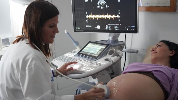 Patir complicacions durant l'embaràs incrementa el risc cardiovascular de la mare