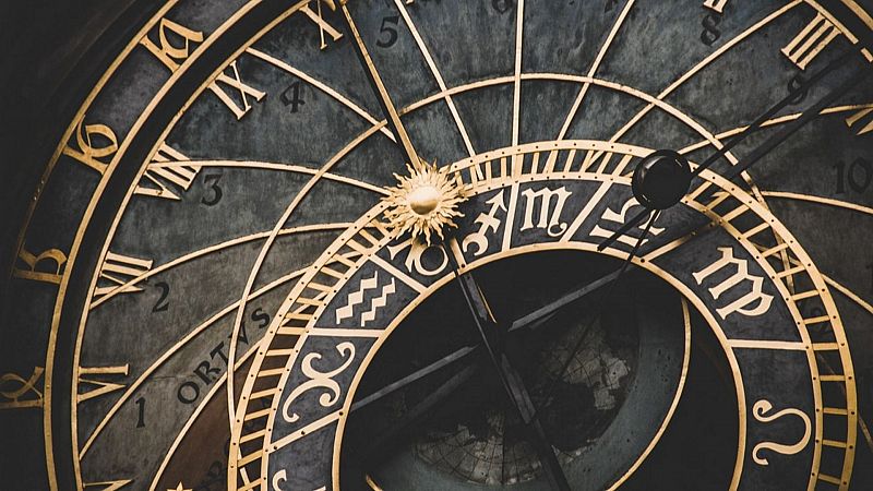 El pliegue del tiempo - Religiosos profanos - 30/04/25 - escuchar ahora