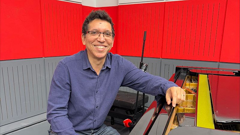 No es un día cualquiera - Pepe Rivero presenta su nuevo disco "Estampas y raíces" - Escuchar ahora