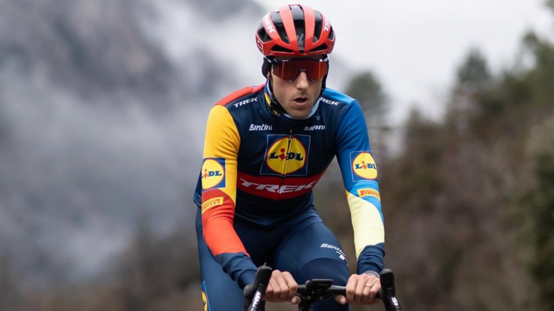 Carlos Verona: "Ojalá el Giro esté abierto, hace falta en el ciclismo "