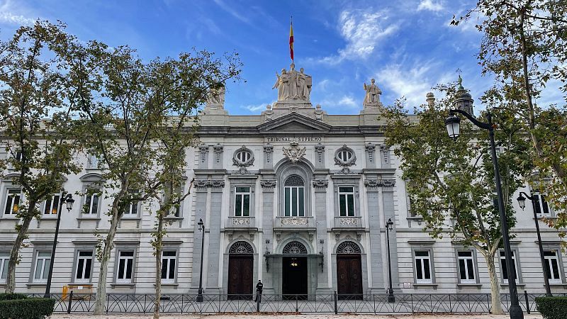 "La investigación sobre los mensajes de Sánchez y Ábalos está pendiente en el Supremo" - Escuchar ahora