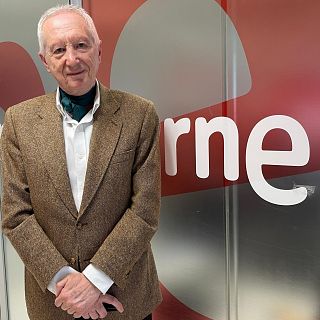 Carlos Toro: "'Resistiré' es el júbilo del superviviente"