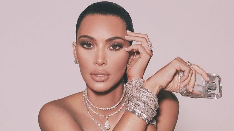 La Matinera - Perfil xarxes: Kim Kardashian - Escoltar Ara