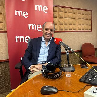 Francisco Camps asegura que "estaría encantado" de liderar el PP valenciano
