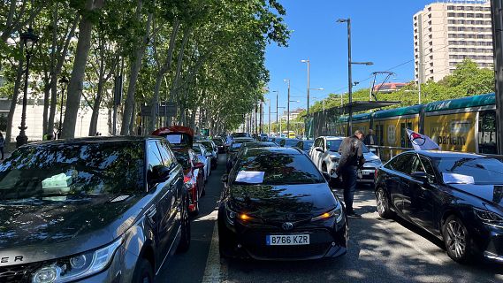 Els VTC es tornen a manifestar a Barcelona