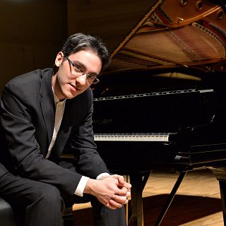 Alexander Gadjiev
