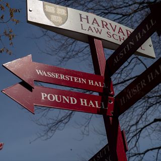 "La prohibición a Harvard de matricular a estudiantes extranjeros es muy grave"