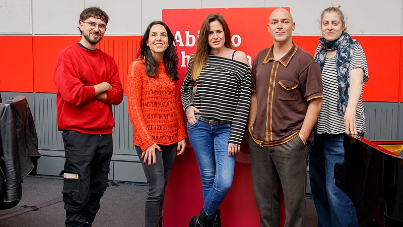 Abierto hasta las 2 - Rebeca Jiménez - Lady Luck - 25/05/25 - Escuchar ahora