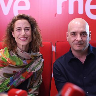 Eduardo Vasco y Lara Grube exploran el límite escénico