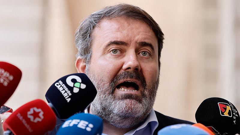 Pérez, secretario de Estado de Juventud: "Si no puede ser por unanimidad y diálogo, el real decreto va a operar"