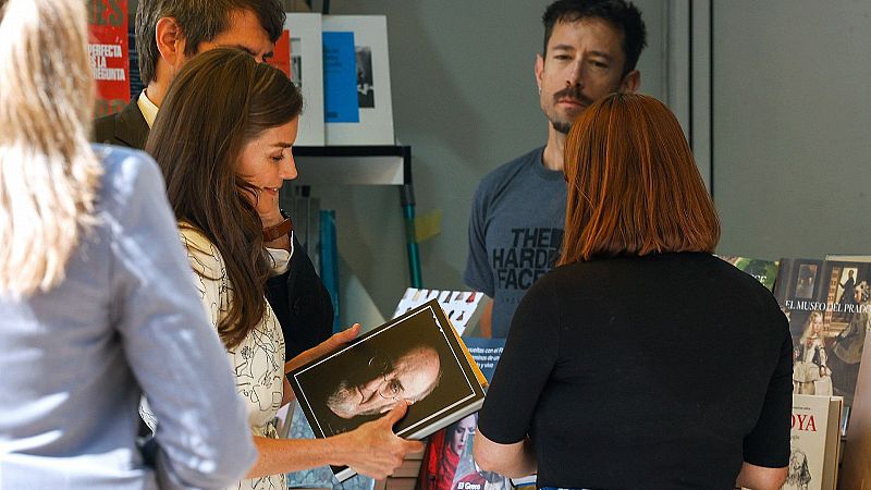 El ojo crítico - La jornada inaugural de la Feria del Libro de Madrid - Escuchar ahora