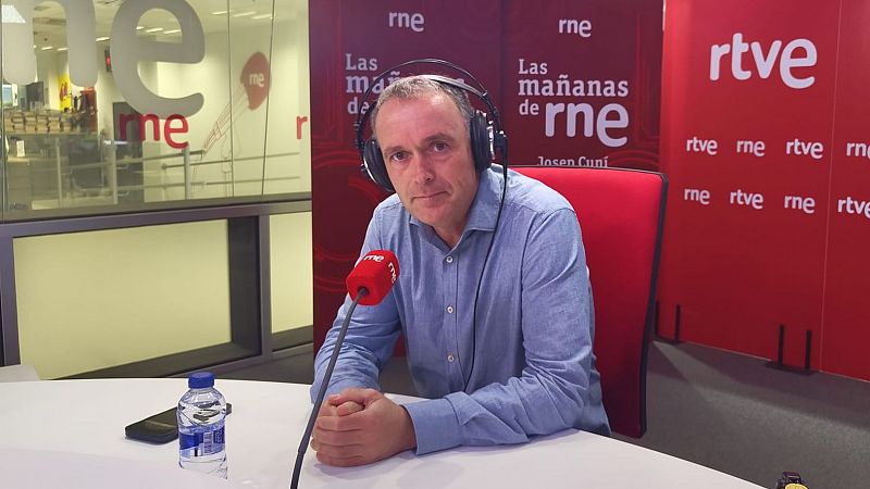 - Escuchar ahora