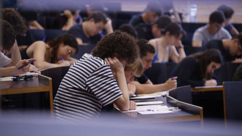 Comienza la EBAU 2025: Cambios y Expectativas en las Pruebas de Acceso a la Universidad