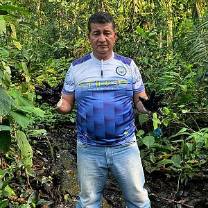Reportajes 5 continentes - Cinco Continentes -Toxic Tour: La Amazonía que huele a gasolinera - Escuchar ahora